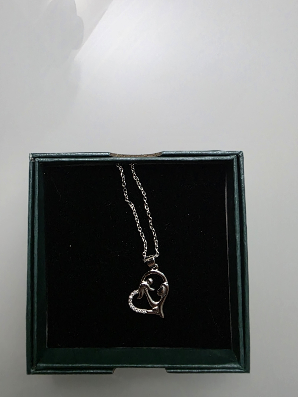 Silver Heart Pendant Necklace - Elegant Silver Tone Women’s Jewelry